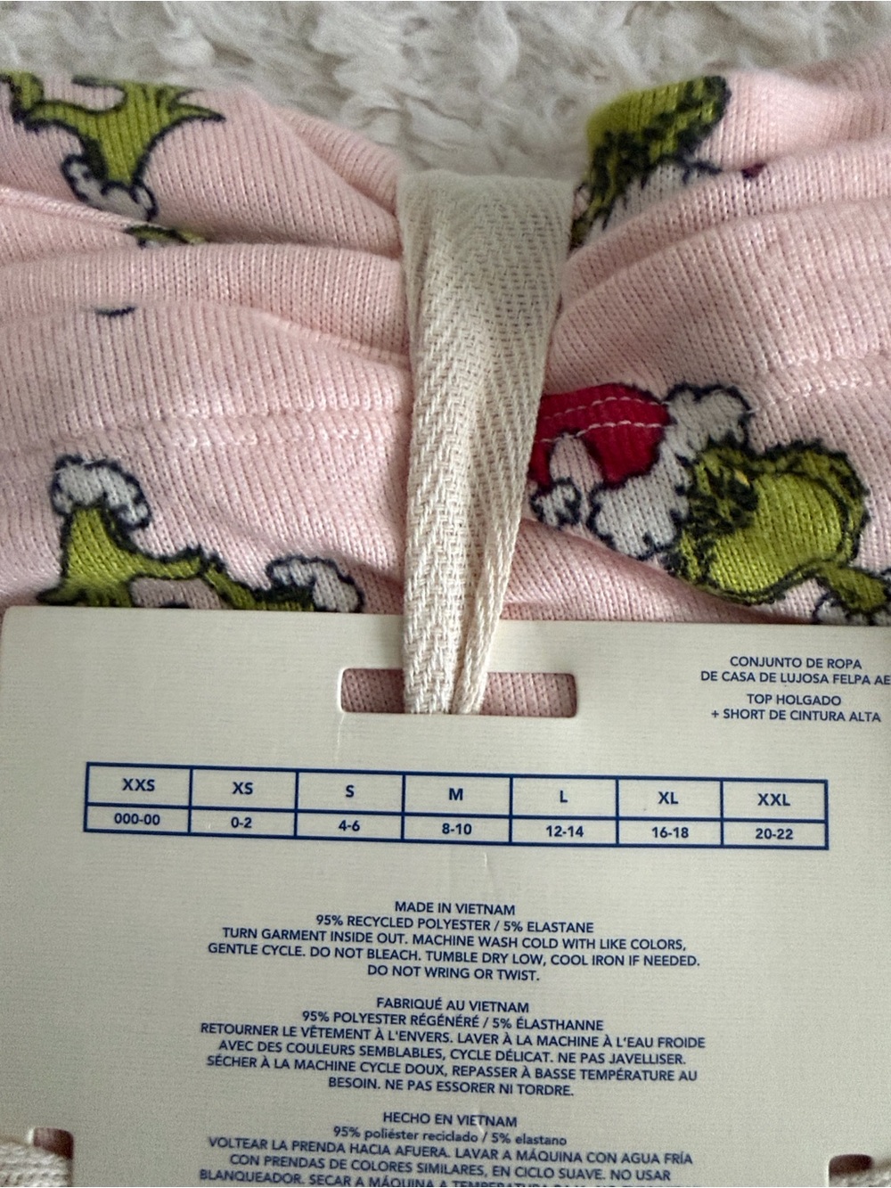 American Eagle Outfitters Pink Grinch Heart Lounge Pajama Set - Picture 3 of 5